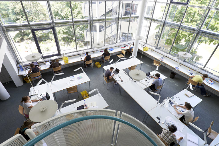 Öffnungszeiten des Juridicums und der Bibliothek an Weihnachten/Neujahr 2016/17