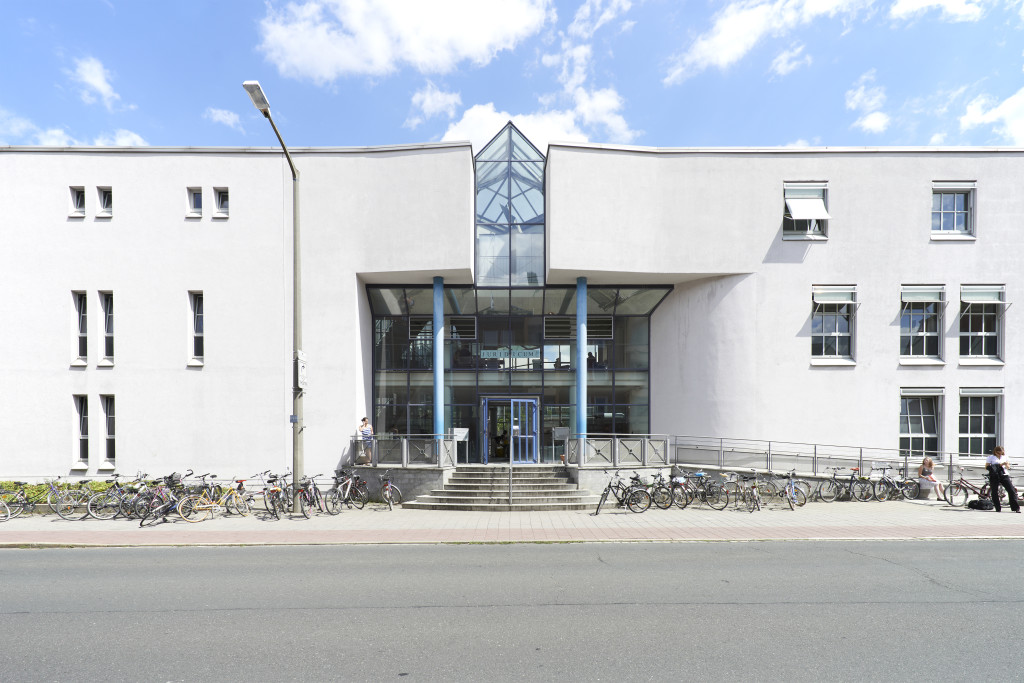 Fachbereich › Fachbereich Rechtswissenschaft