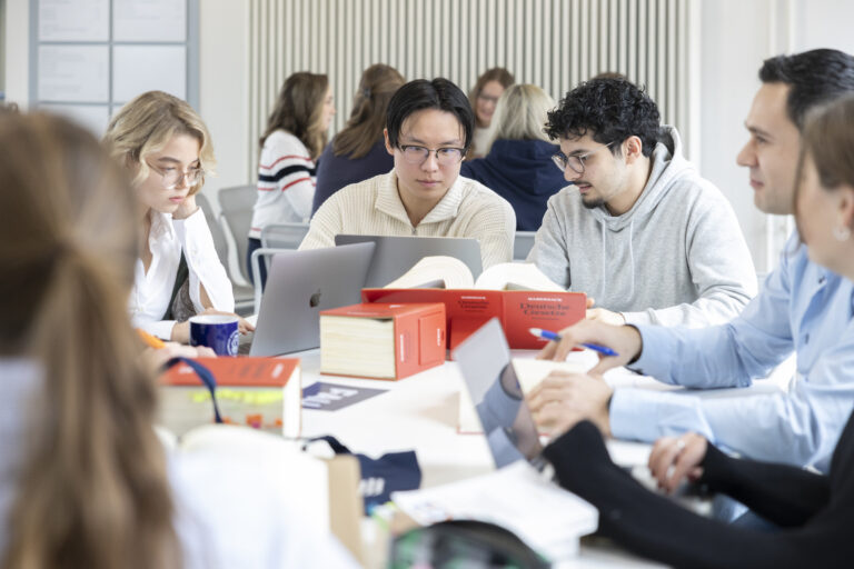 Abschaffung der Hausarbeiten in der Großen Übung ab dem Sommersemester 2026